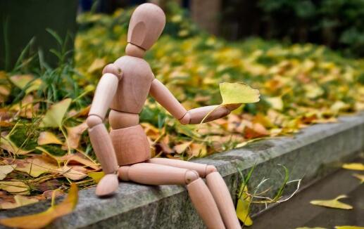 女友嫌我穷,我该如何挽回