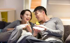 <b>挽回爱情秘籍,这3个爱情保鲜秘籍让你紧紧拴住</b>